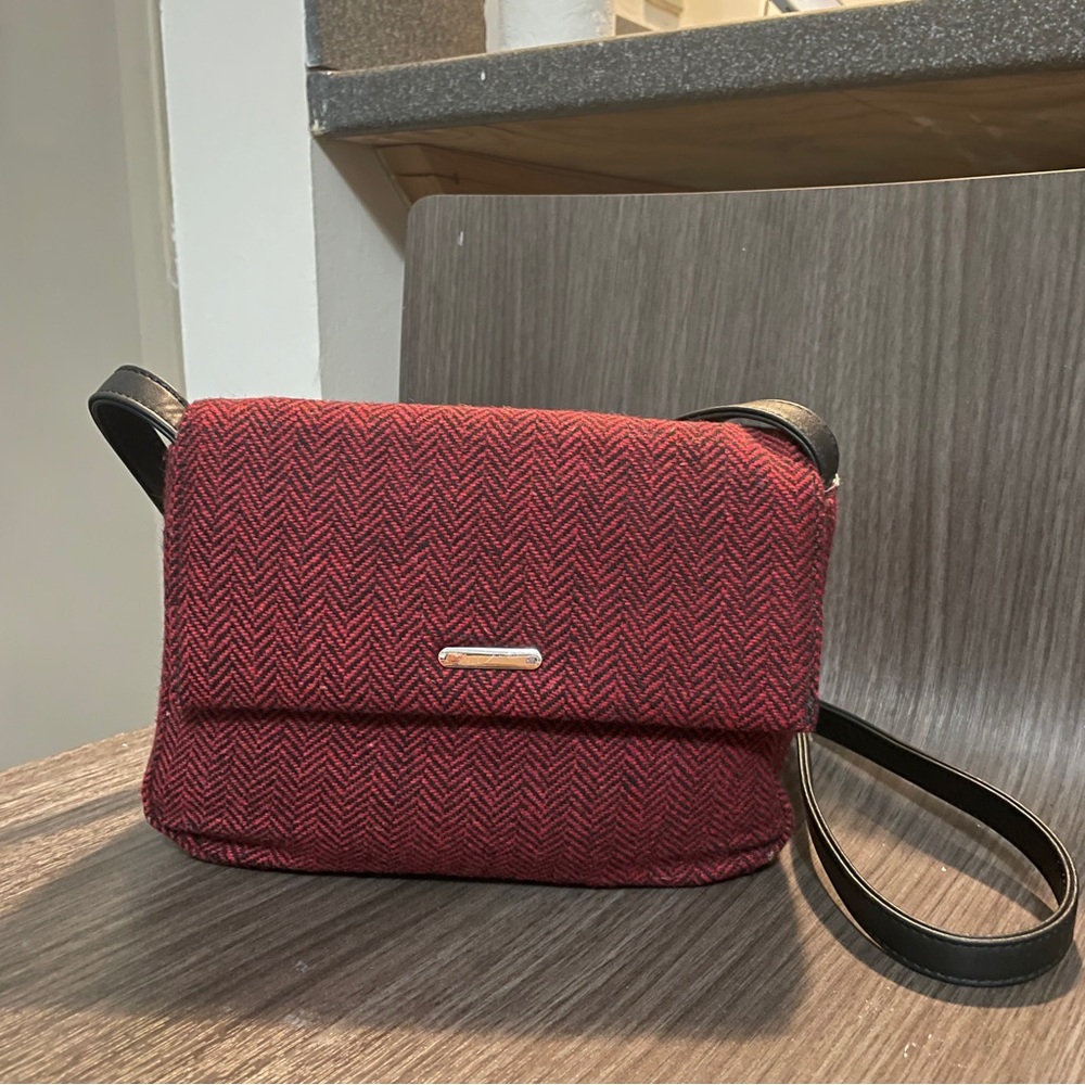 St John’s Bay Red and Black Herringbone Wool Crossbody Bag Silver Leather